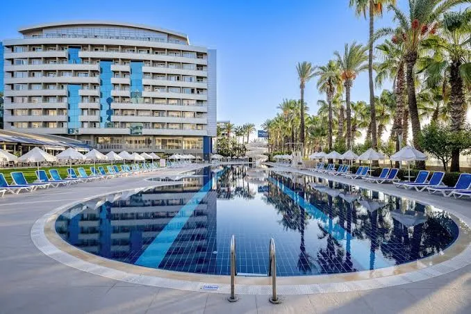 Porto Bello Hotel Resort & Spa